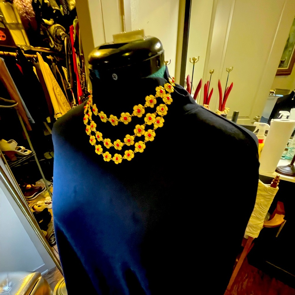 Kate Spade Statement necklace